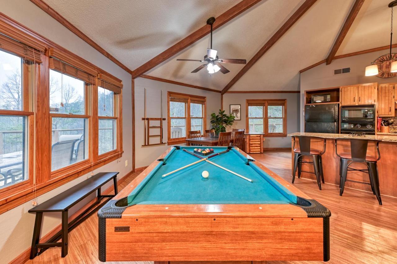 Hawks View Gatlinburg Mountain Cabin Exterior photo